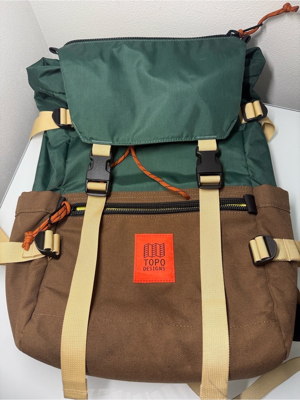 Topo Designs Rover Pack Classic 20L Backpack - Forest Green / Cocoa Brown - Picture 8 of 10